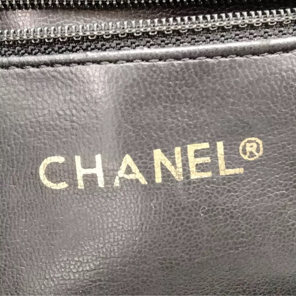 CHANEL CHARM Lambskin Matelasse Chain Shoulder Bag - Picture 14 of 15